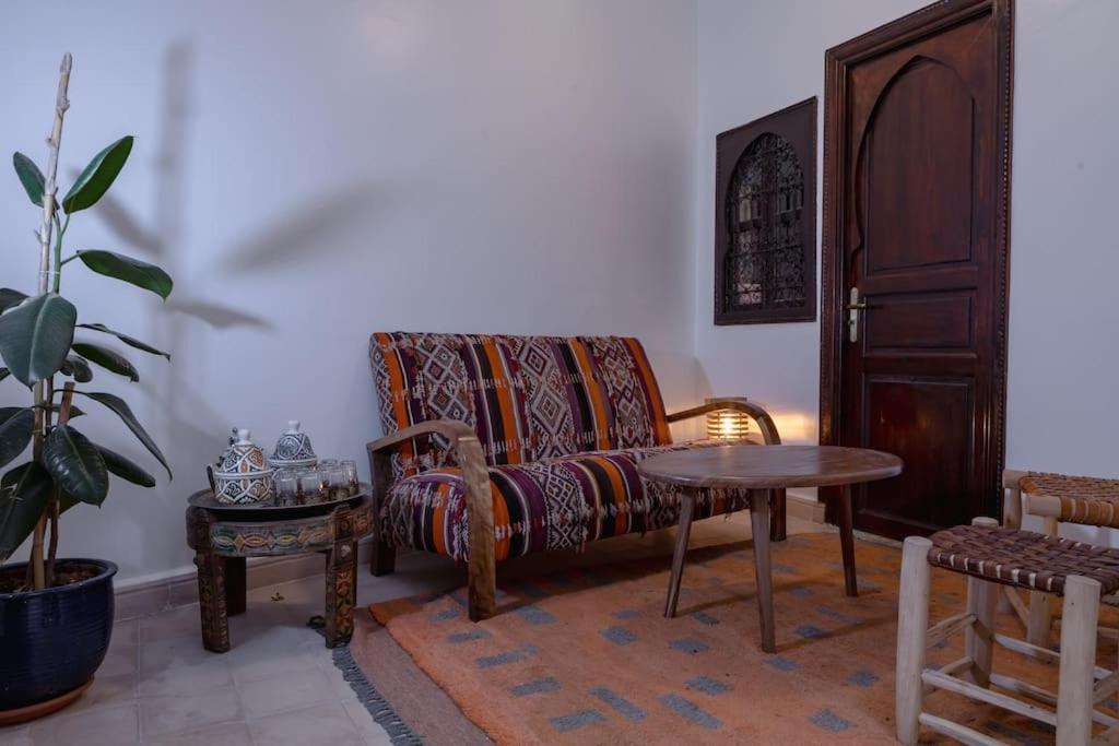 Paisible Riad Privatif Au Coeur De Marrakech マラケシュ エクステリア 写真