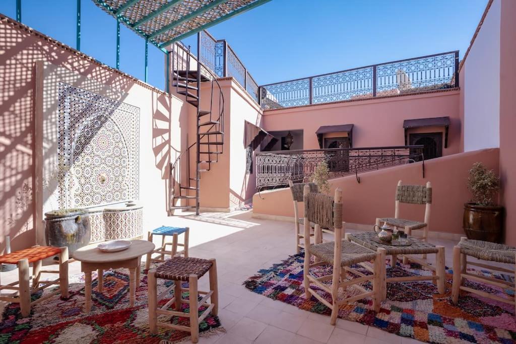 Paisible Riad Privatif Au Coeur De Marrakech マラケシュ エクステリア 写真