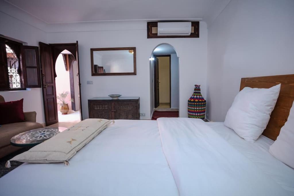 Paisible Riad Privatif Au Coeur De Marrakech マラケシュ エクステリア 写真